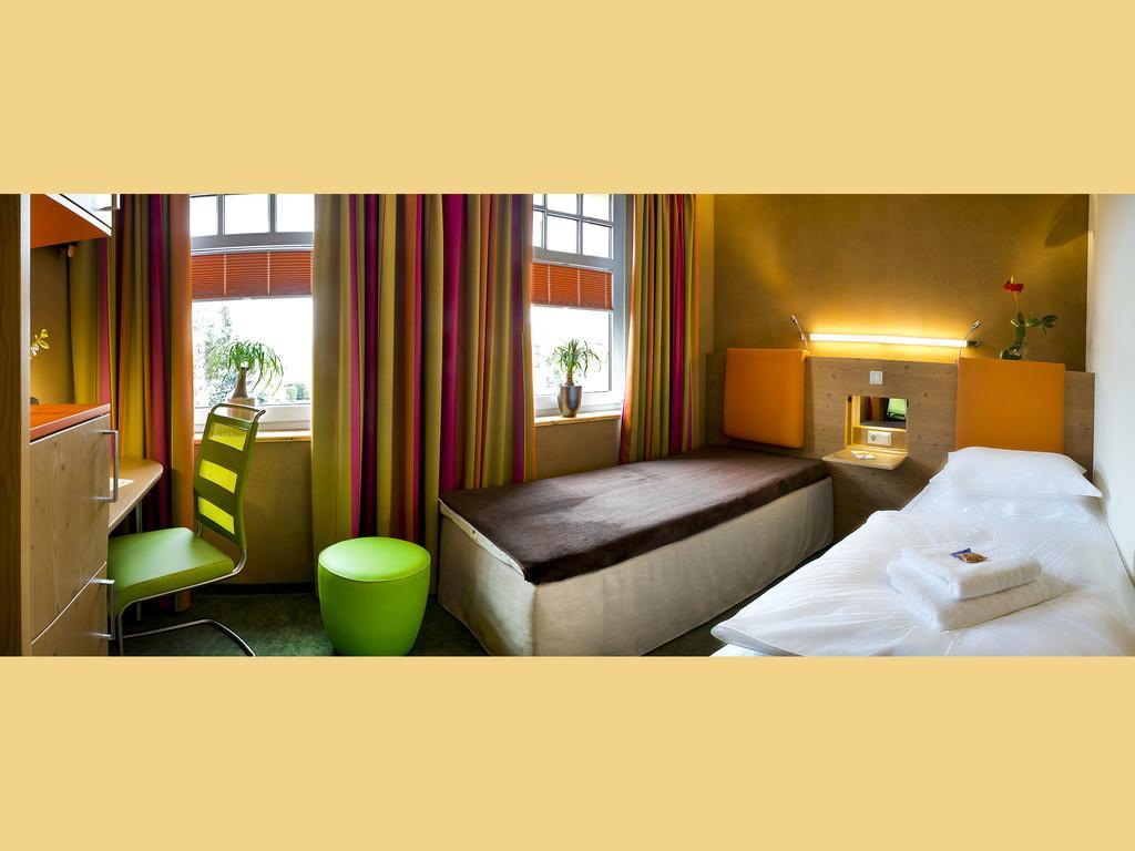 Sonn'Idyll Hotel & Saunalandschaft ラーテノー エクステリア 写真