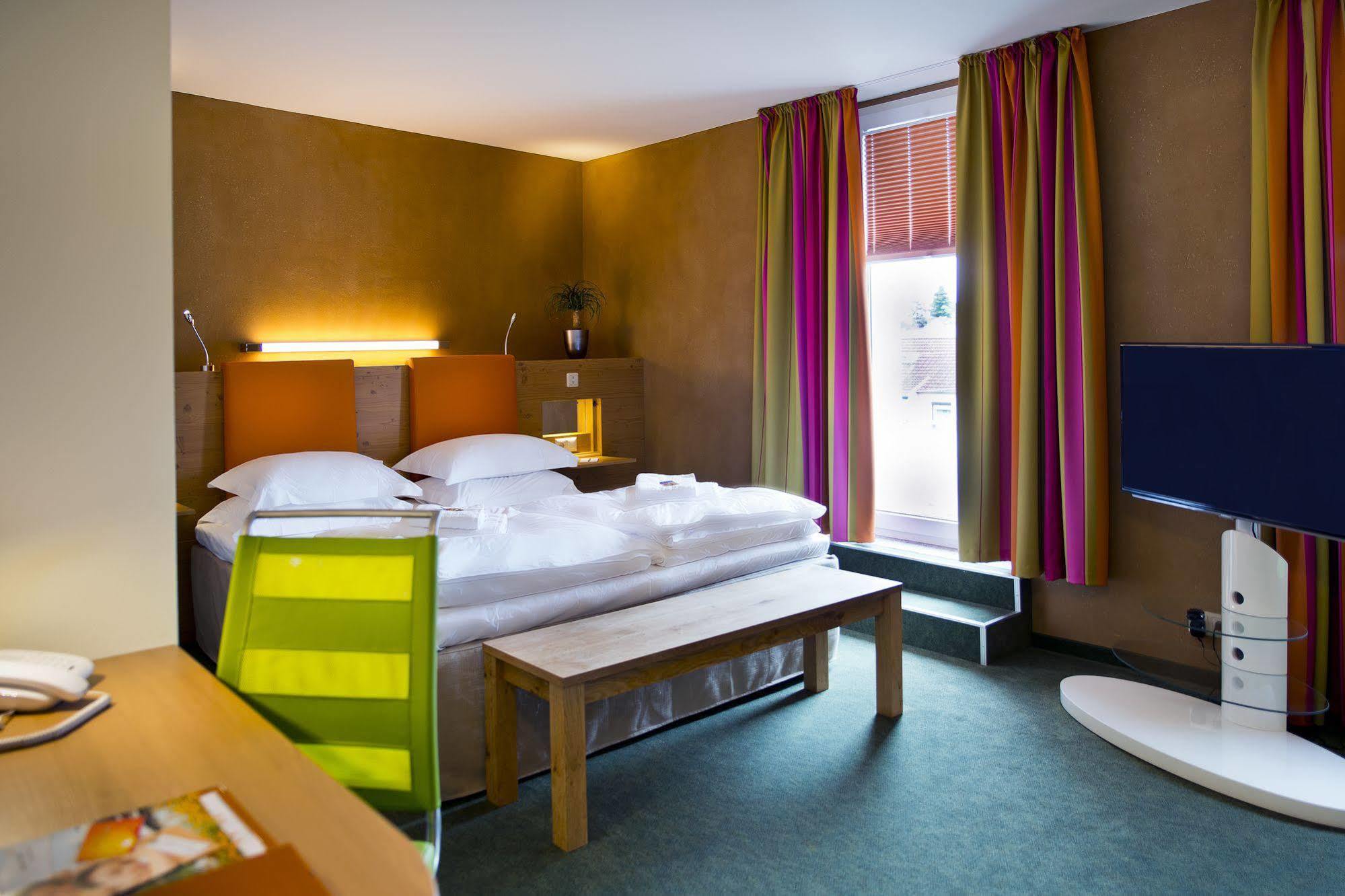 Sonn'Idyll Hotel & Saunalandschaft ラーテノー エクステリア 写真