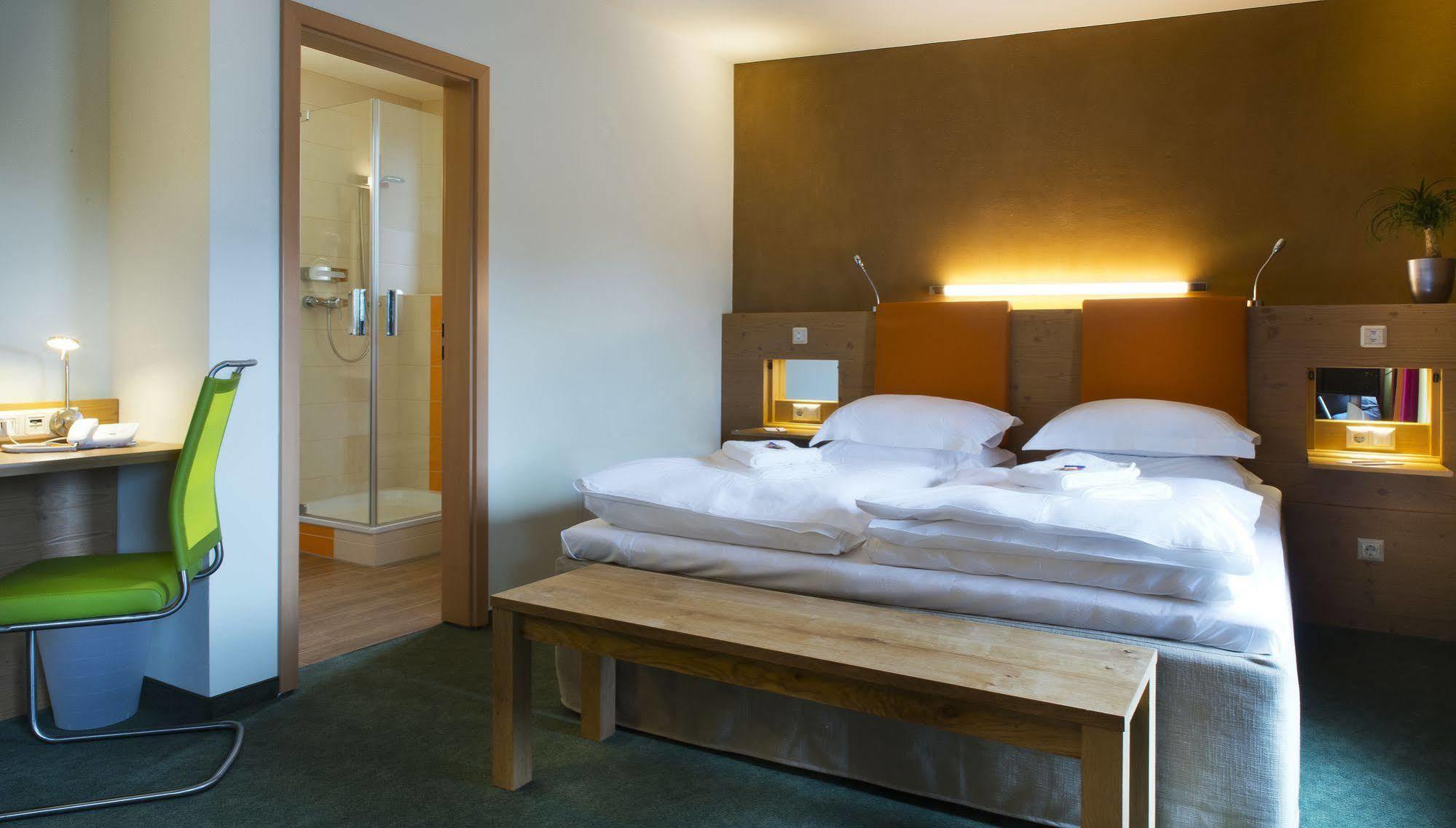 Sonn'Idyll Hotel & Saunalandschaft ラーテノー エクステリア 写真